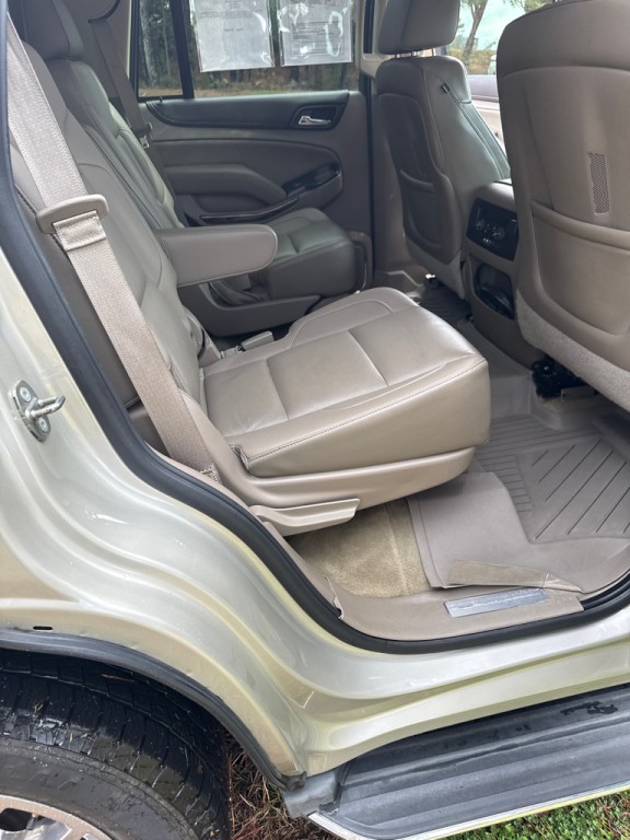 2015 GMC Yukon Image 16