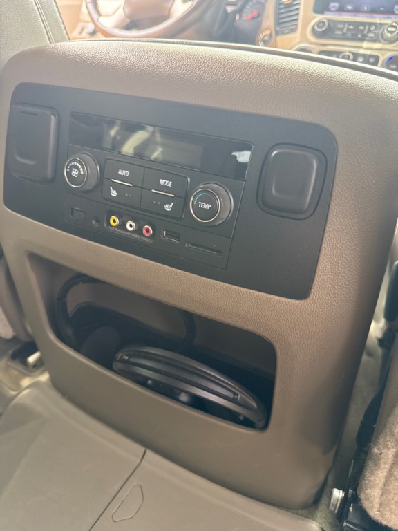 2015 GMC Yukon Image 21