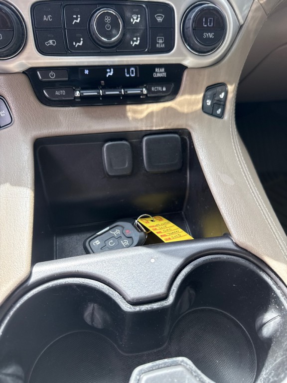 2015 GMC Yukon Image 24