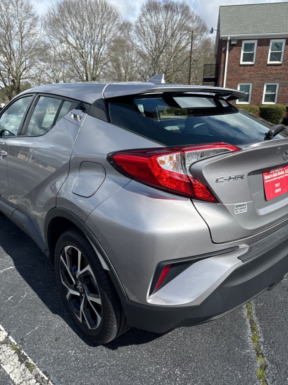 2019 Toyota C-HR Image 4