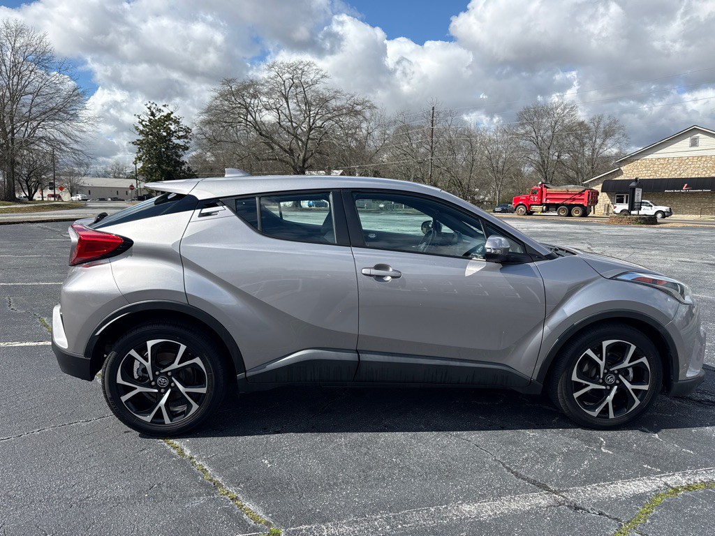 2019 Toyota C-HR Image 7