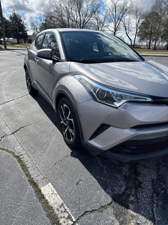 2019 Toyota C-HR Image 8