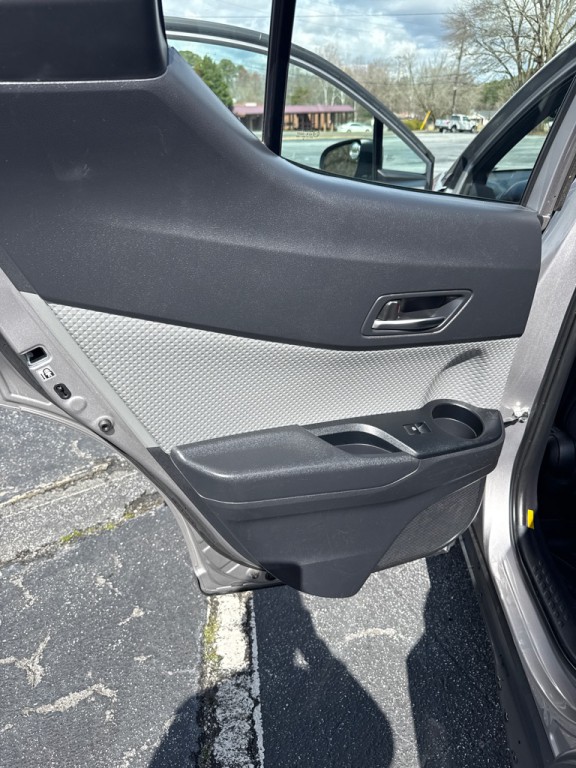 2019 Toyota C-HR Image 12