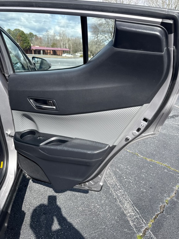 2019 Toyota C-HR Image 15