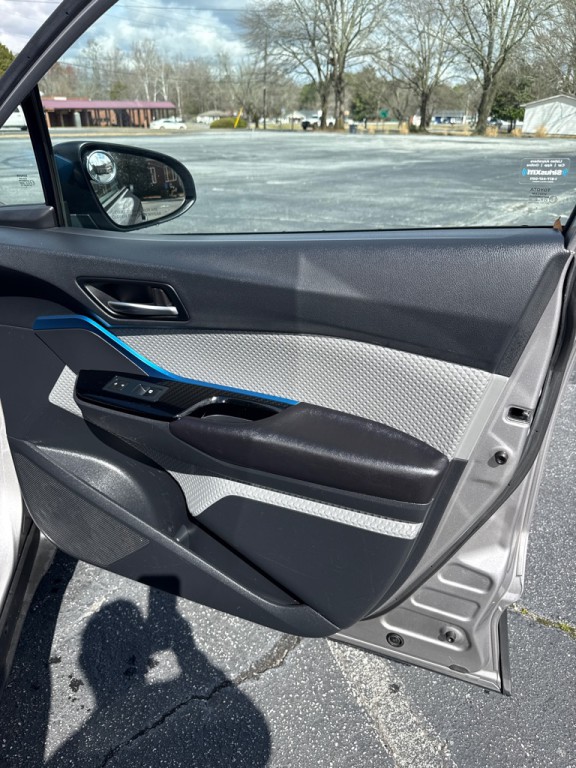 2019 Toyota C-HR Image 17