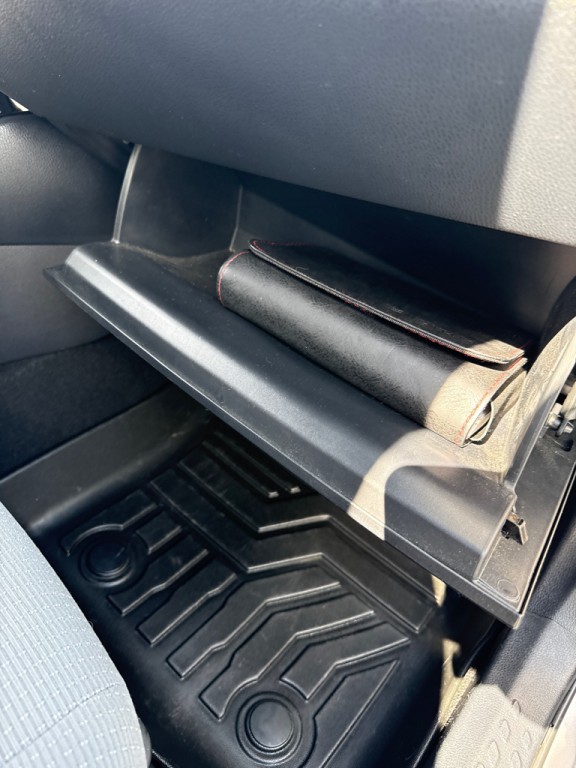 2019 Toyota C-HR Image 18