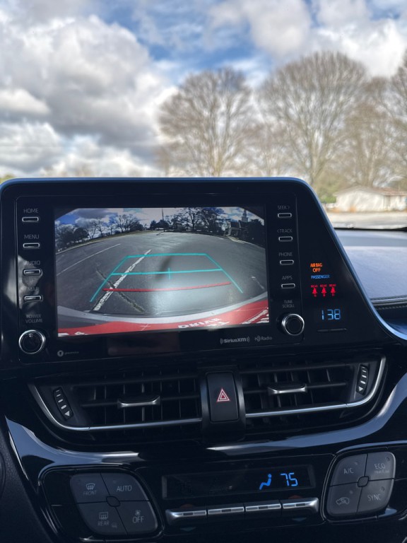 2019 Toyota C-HR Image 21