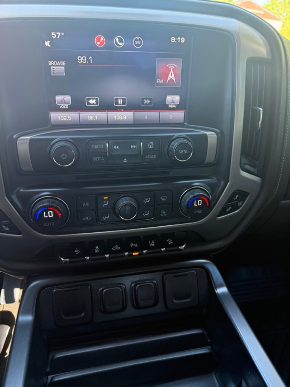 2015 GMC Sierra Image 20