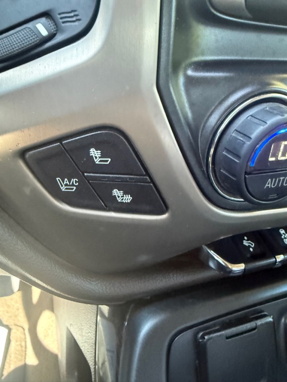 2015 GMC Sierra Image 22