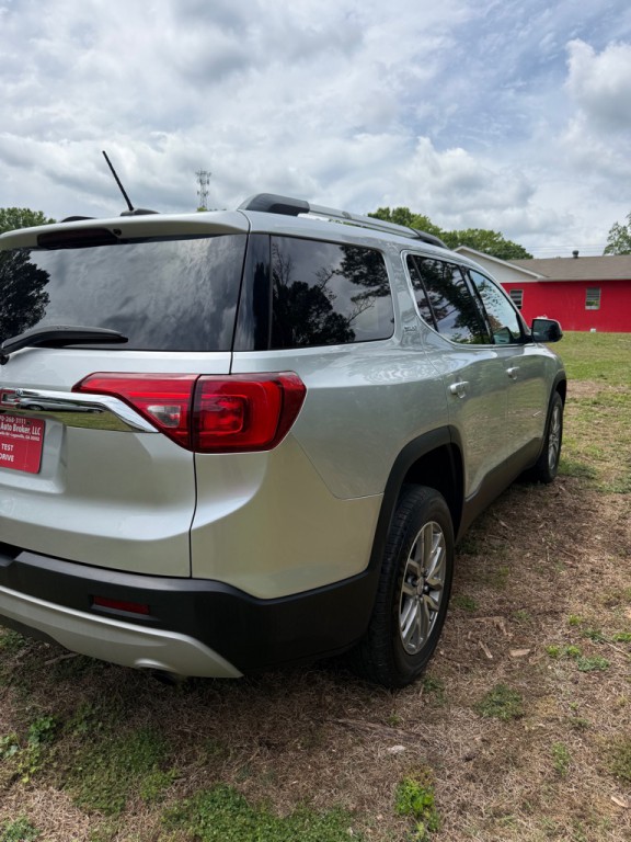 2018 GMC Acadia Image 6