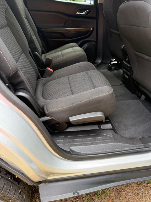 2018 GMC Acadia Image 18