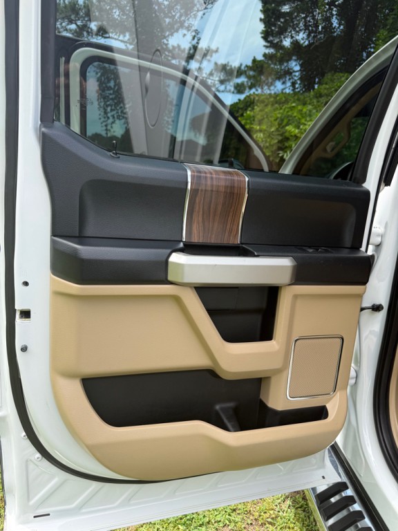 2016 Ford F-150 Image 13