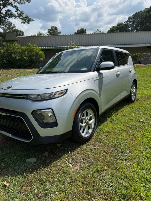 2020 Kia Soul Image 2