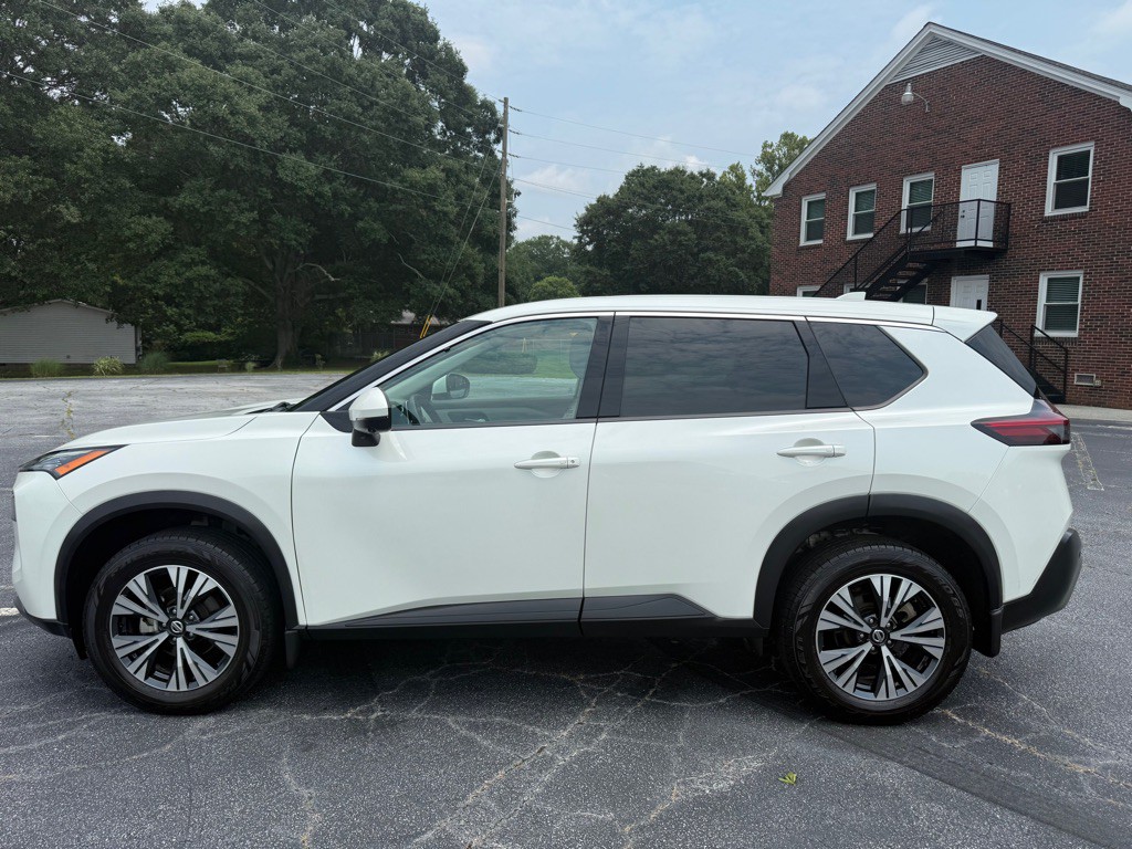 2021 Nissan Rogue Image 3