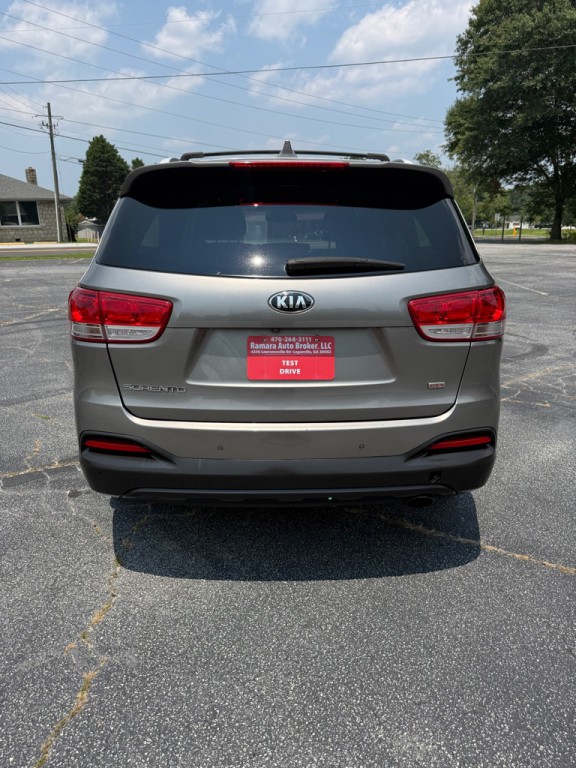 2016 Kia Sorento Image 5