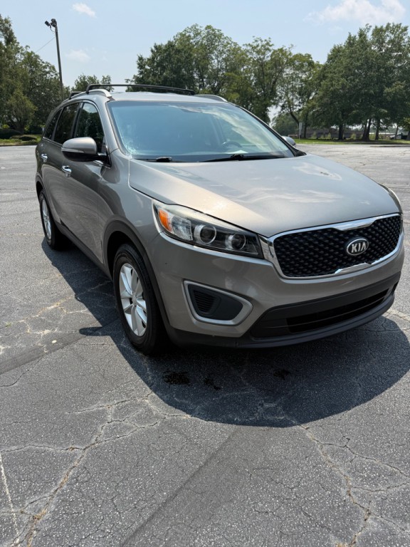 2016 Kia Sorento Image 8