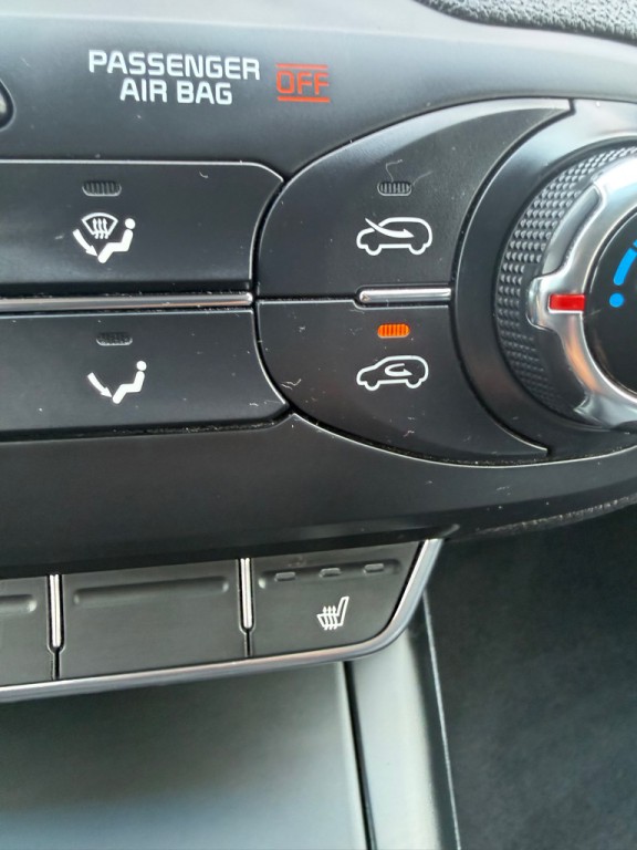 2016 Kia Sorento Image 28