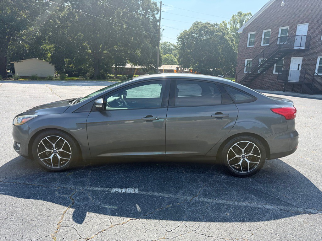 2018 Ford Focus Image 3
