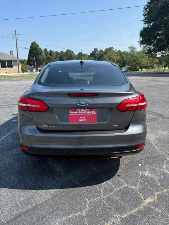 2018 Ford Focus Image 5