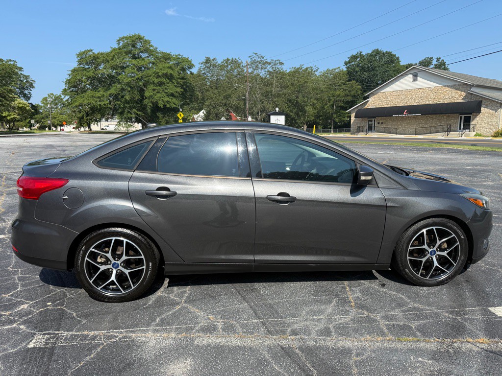 2018 Ford Focus Image 7