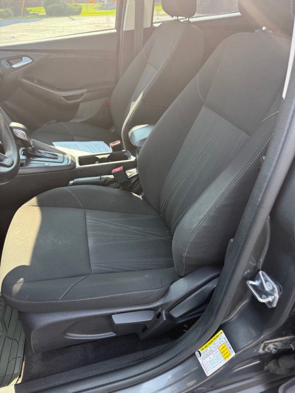 2018 Ford Focus Image 9