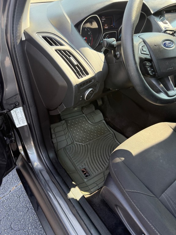 2018 Ford Focus Image 10