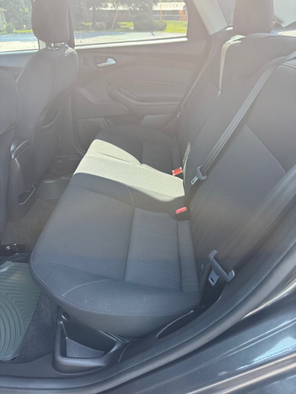 2018 Ford Focus Image 12