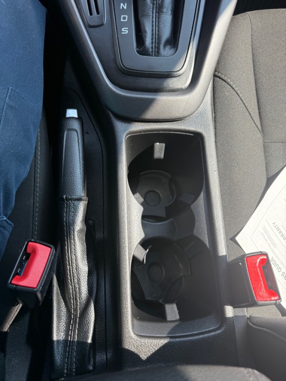 2018 Ford Focus Image 28