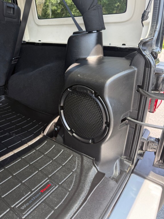 2013 Jeep Wrangler Unlimited Image 15