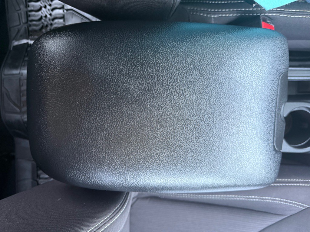 2013 Jeep Wrangler Unlimited Image 23