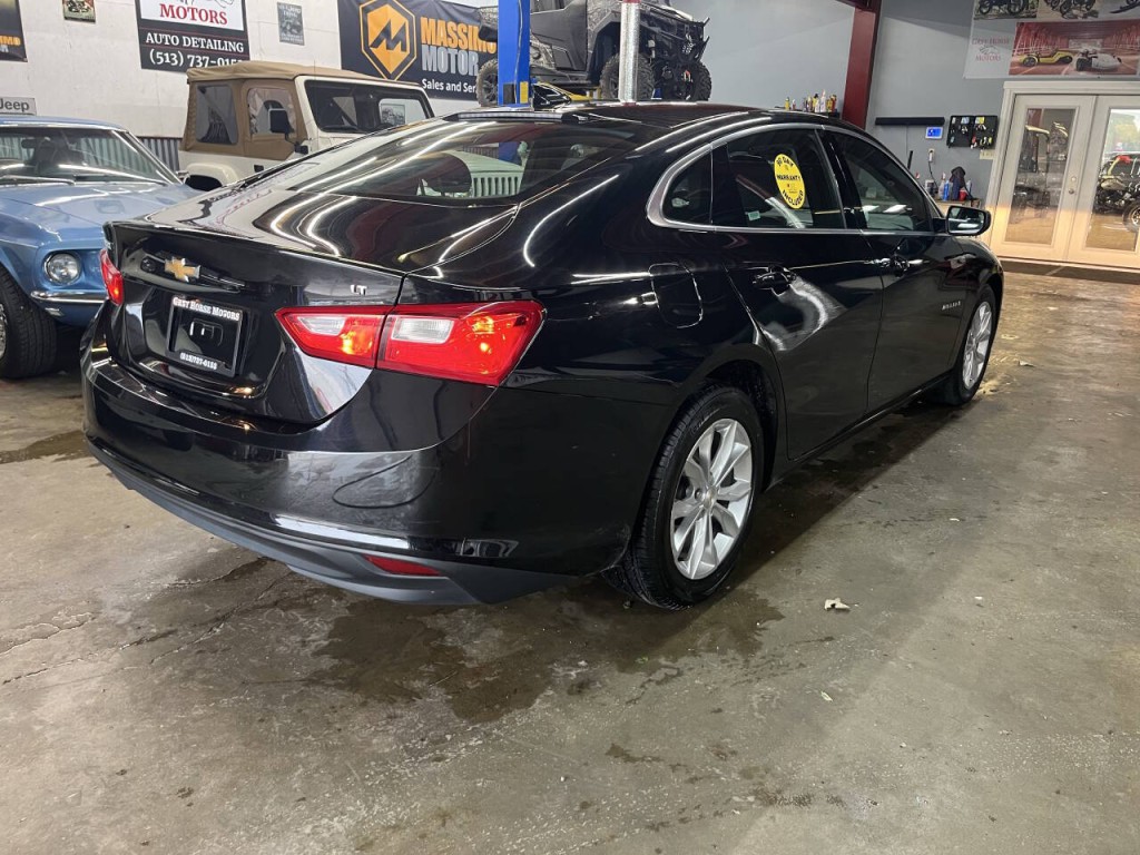 2023 Chevrolet Malibu Image 8