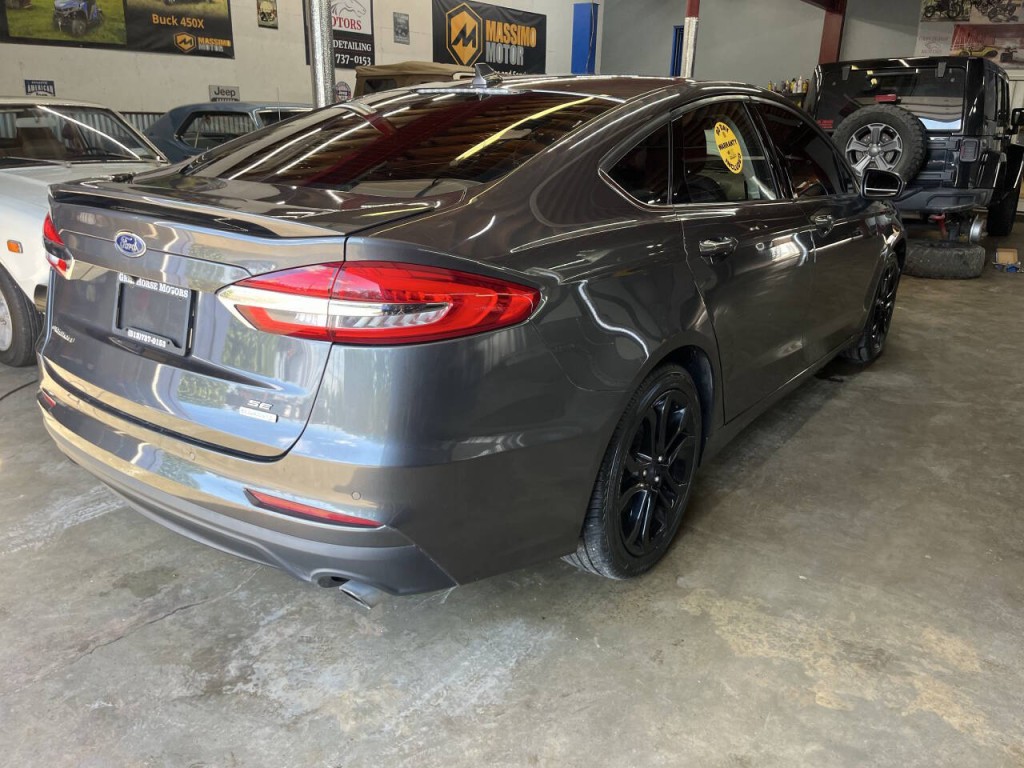 2019 Ford Fusion Image 8