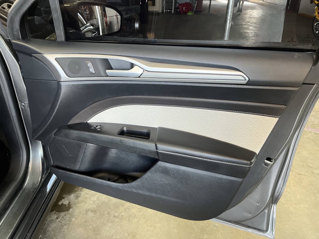 2019 Ford Fusion Image 10