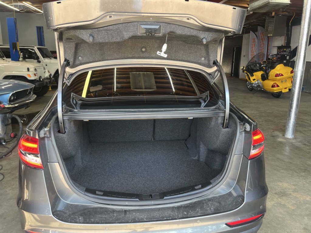 2019 Ford Fusion Image 13