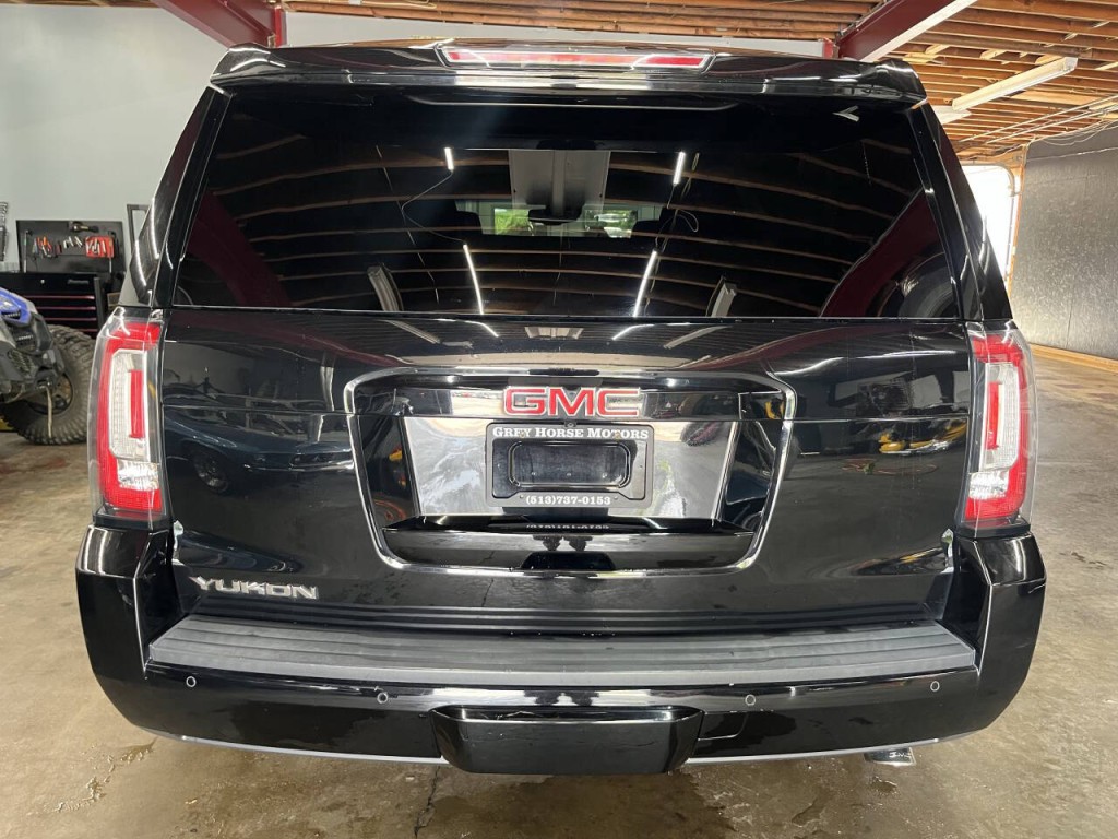 2018 GMC Yukon Image 7