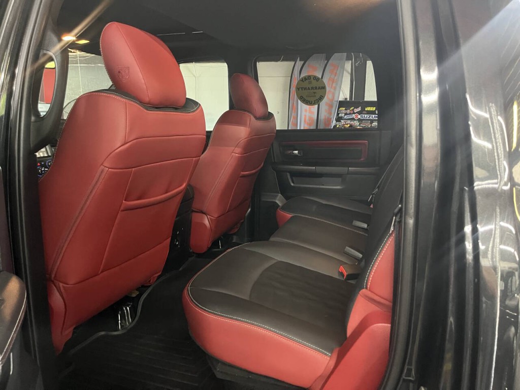 2016 RAM 1500 Image 16