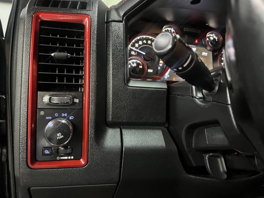 2016 RAM 1500 Image 20