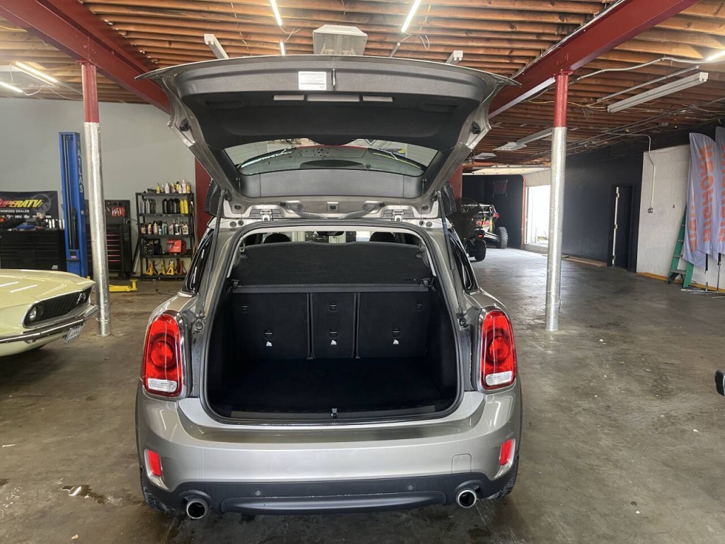 2019 MINI Countryman Image 13