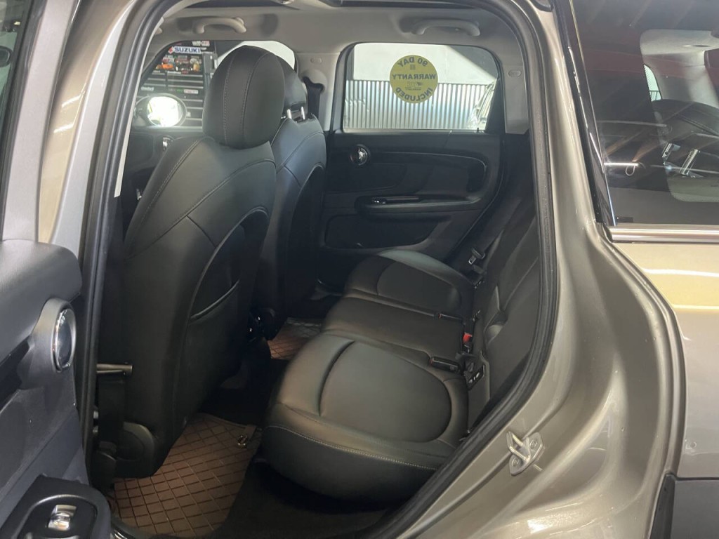 2019 MINI Countryman Image 15