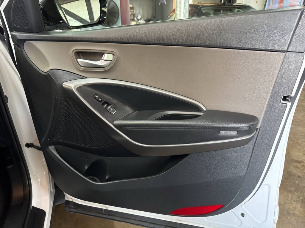 2018 Hyundai Santa Fe Sport Image 16