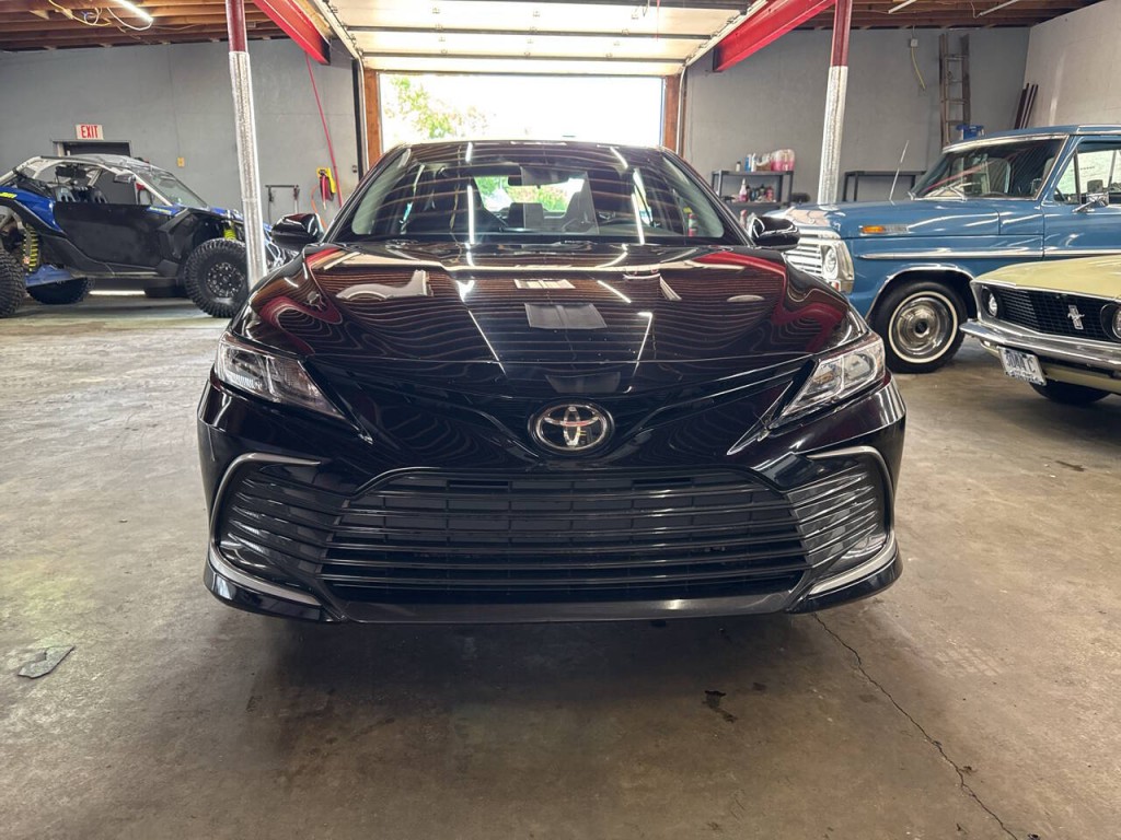 2021 Toyota Camry Image 4