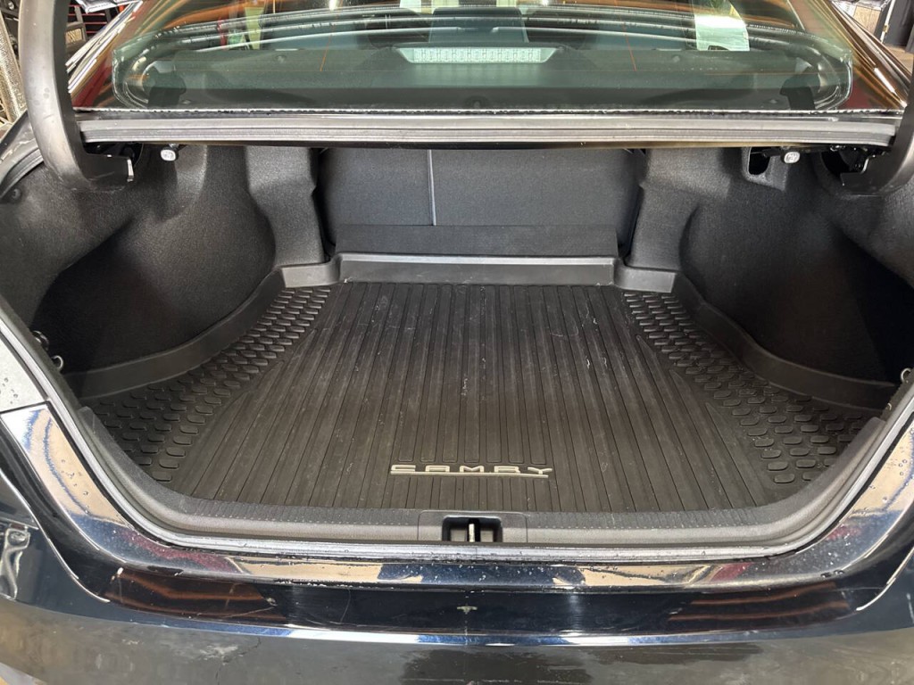 2021 Toyota Camry Image 10