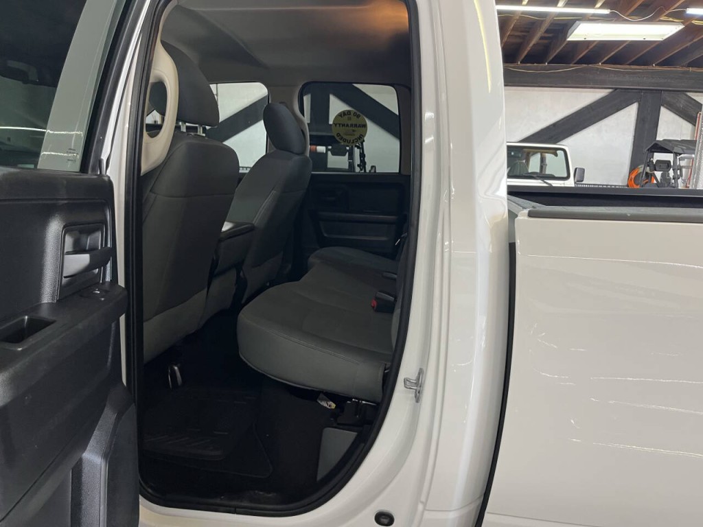 2016 RAM 1500 Image 14