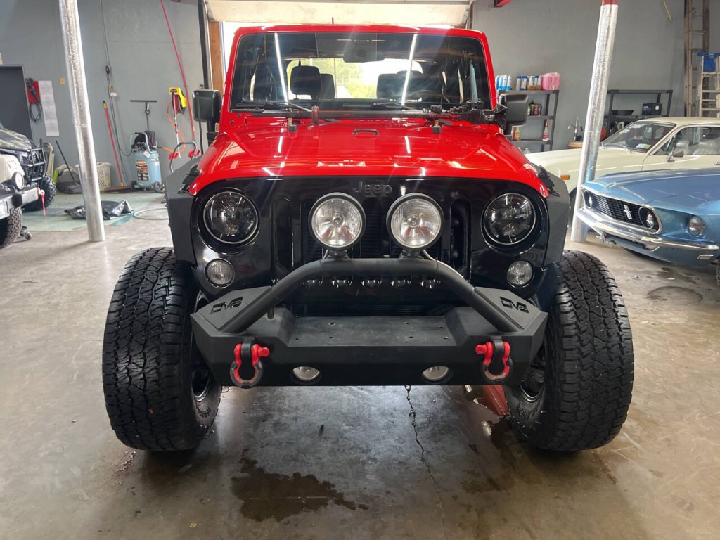 2017 Jeep Wrangler Image 4