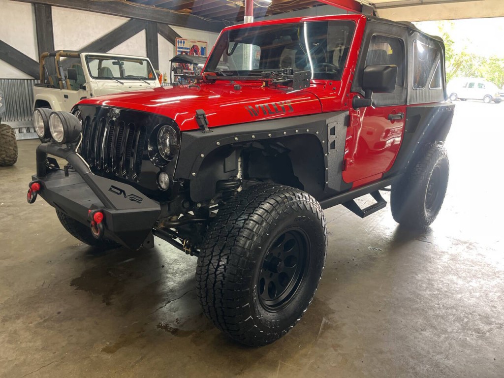 2017 Jeep Wrangler Image 5