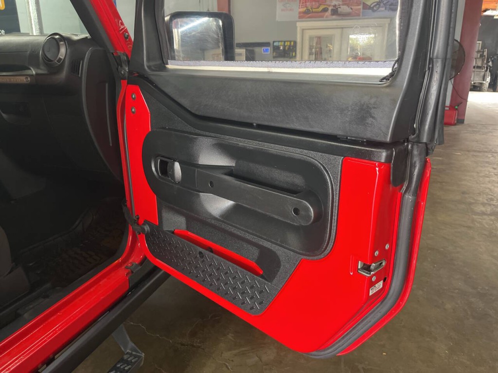2017 Jeep Wrangler Image 10