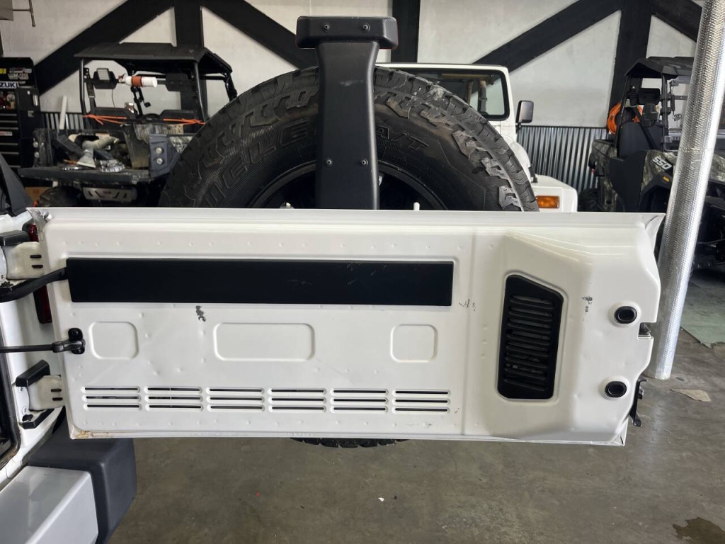 2015 Jeep Wrangler Image 13