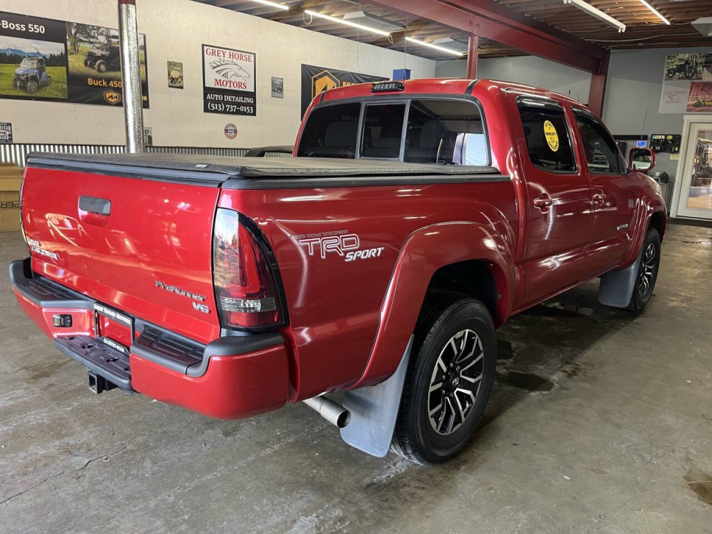 2011 Toyota Tacoma Image 8