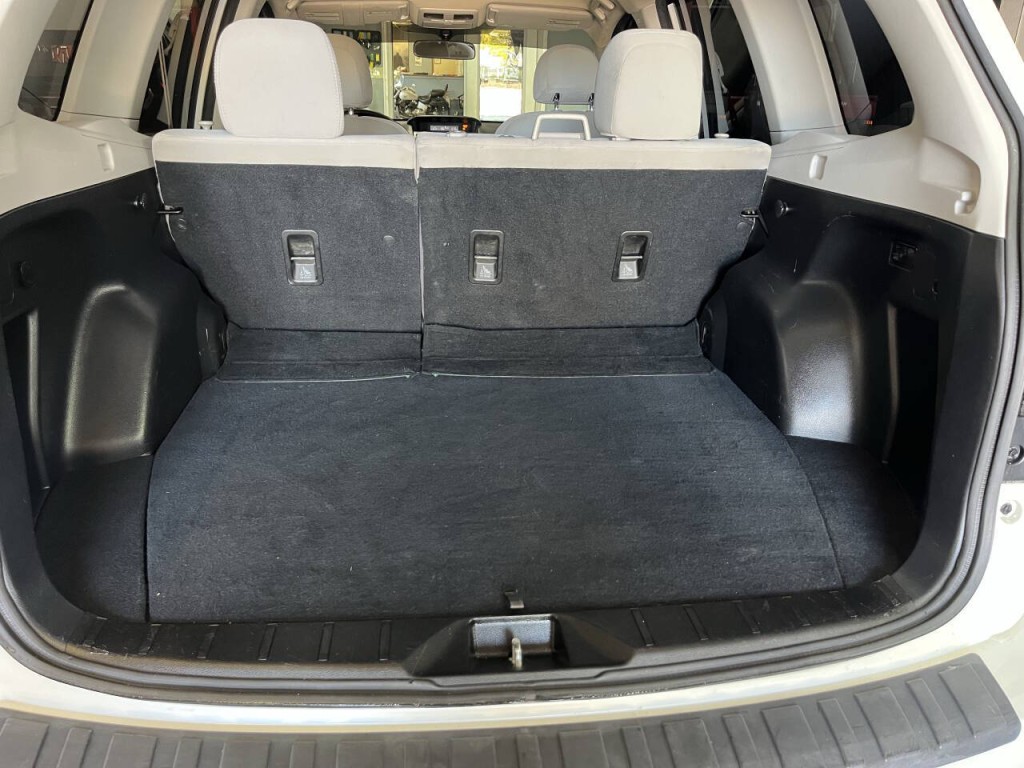 2014 Subaru Forester Image 14