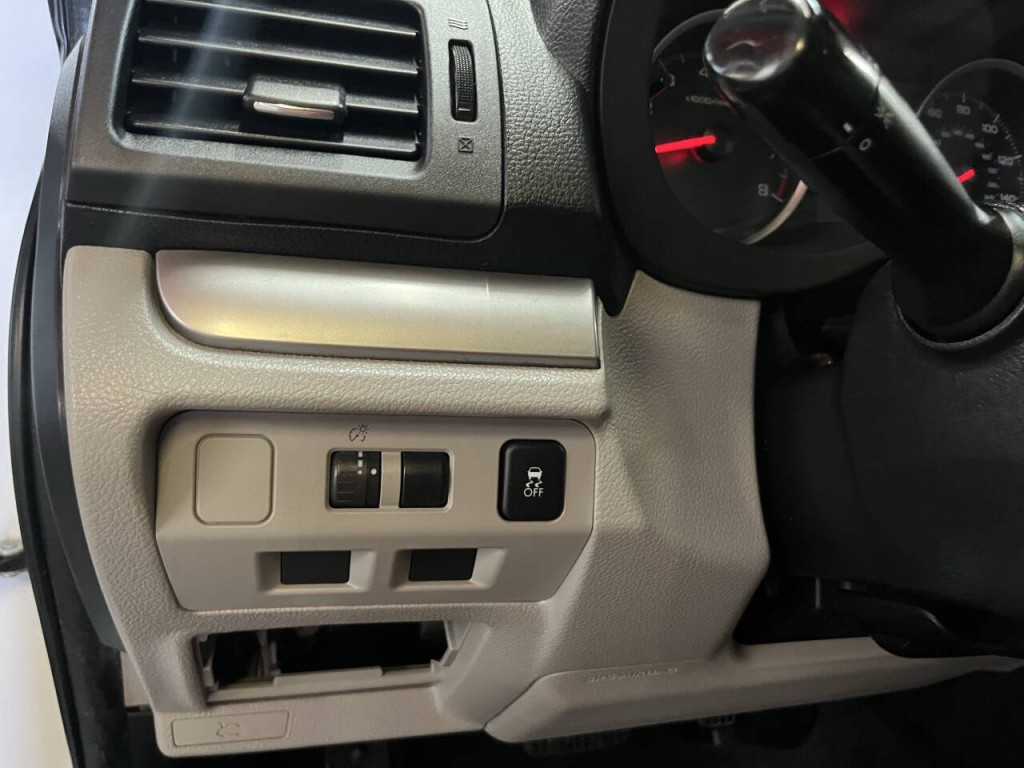 2014 Subaru Forester Image 21